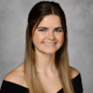 Meet your Posher, Danielle